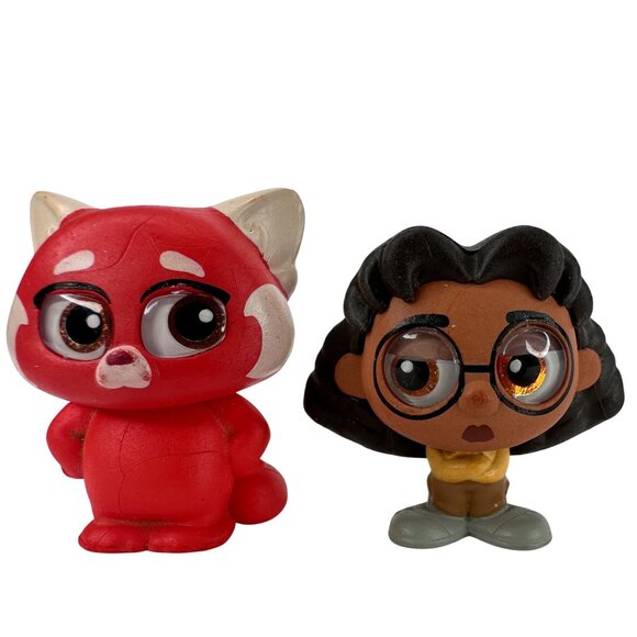 Disney Doorables Pixar TURNING RED Panda Mei & Priya Set of 2 Series 8 Rare‎ NEW - Picture 1 of 12